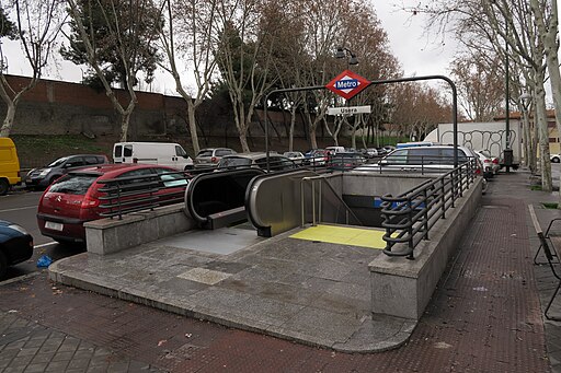 Estacion de Usera